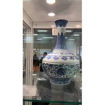 康熙琺瑯彩牡丹紋碗回收現(xiàn)金收購瓷器