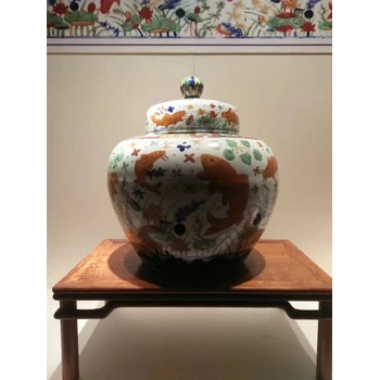 乾隆五彩百子圖雙耳瓶拍賣行情現(xiàn)金收購(gòu)瓷器