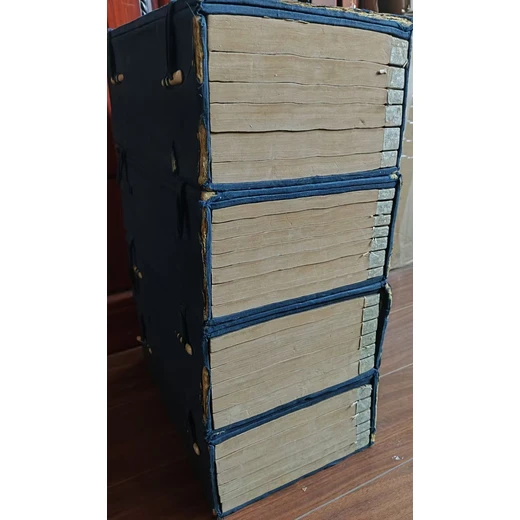 成都收購(gòu)名人書(shū)畫(huà)宣傳畫(huà)收購(gòu)名人書(shū)畫(huà)年歷片