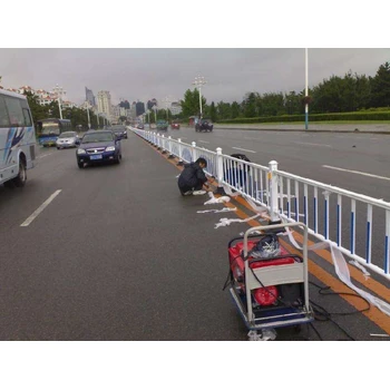 長(zhǎng)沙道路圍欄廠家電話