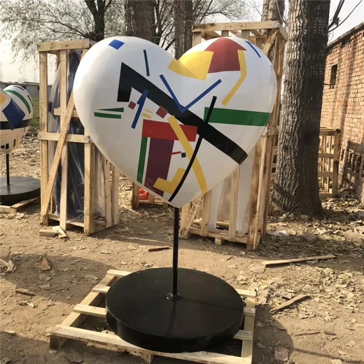 紅色愛心主題雕塑愛心不銹鋼雕塑制作