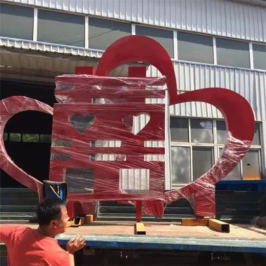不銹鋼鏡面愛心雕塑打卡拍照雕塑制作