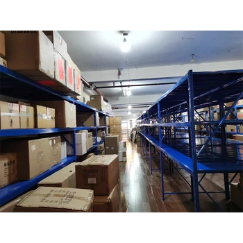 中型層板貨架價格層距可調(diào)節(jié)500公斤層板貨架