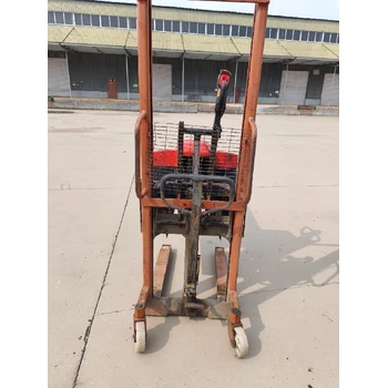 密云回收液壓車廠家,回收二手升降平臺