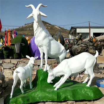 仿真羊雕塑實拍圖,湖羊雕塑