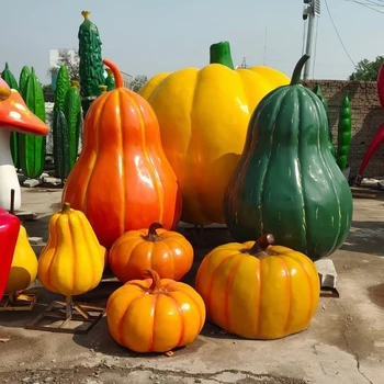 卡通草莓雕塑廠家,玻璃鋼雕塑生產(chǎn)廠家