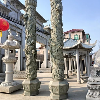 曲陽縣景區(qū)石雕盤龍柱廠家