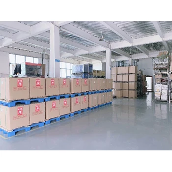 發(fā)動(dòng)機(jī)焊機(jī)經(jīng)銷(xiāo)商野外作業(yè)焊機(jī)