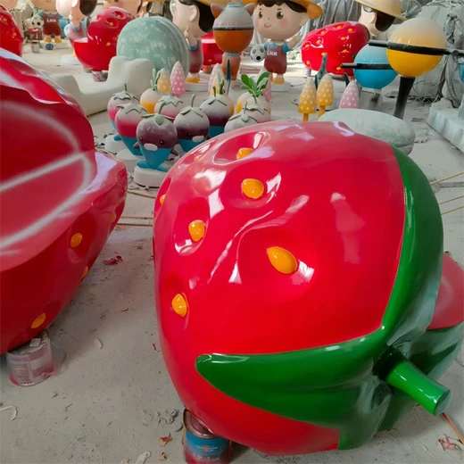 大型玻璃鋼草莓雕塑瓜果蔬菜雕塑廠家