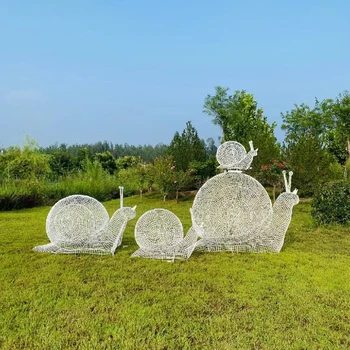 綠地鋼絲雕塑定做