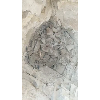 河南采用二氧化碳?xì)怏w爆破一次氣爆施工管