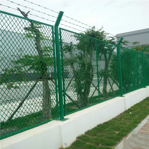 工廠打圍菱形孔護欄網(wǎng)鋼板網(wǎng)框架護欄網(wǎng)金屬防護圍欄成都工廠