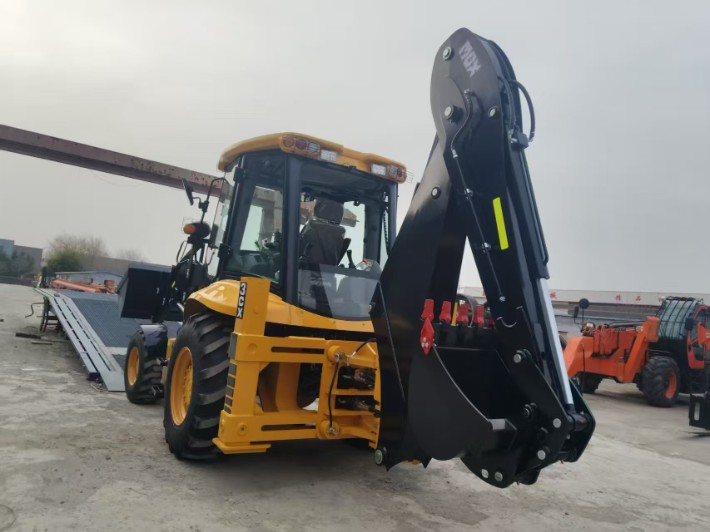 58770.jpg JCB3CXltm8.jpg