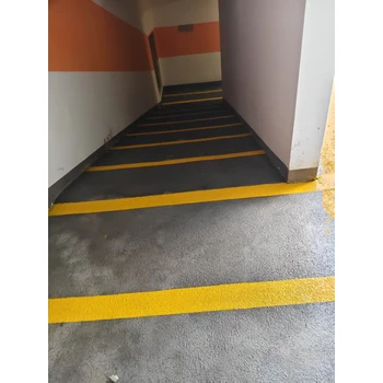 菏澤泰安金剛砂止滑坡道優(yōu)缺點對比