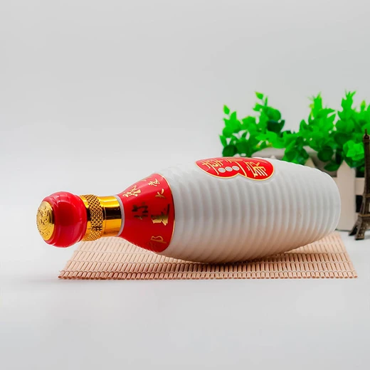 廠家生產(chǎn)白酒瓶，廠家生產(chǎn)玻璃酒瓶