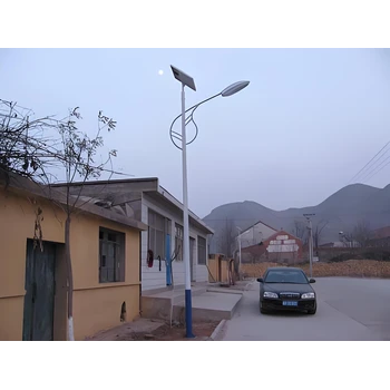 拉薩太陽能路燈更換