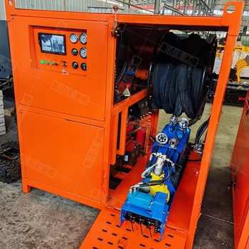 遙控清淤機(jī)器人清淤管道機(jī)器人