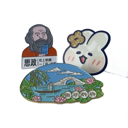 西湖斷橋紀(jì)念徽章建筑金屬冰箱貼量大價(jià)優(yōu)