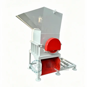 新型塑料粉碎機,大口徑塑材塑膠粉碎機,全套膠袋膠桶粉碎設(shè)備