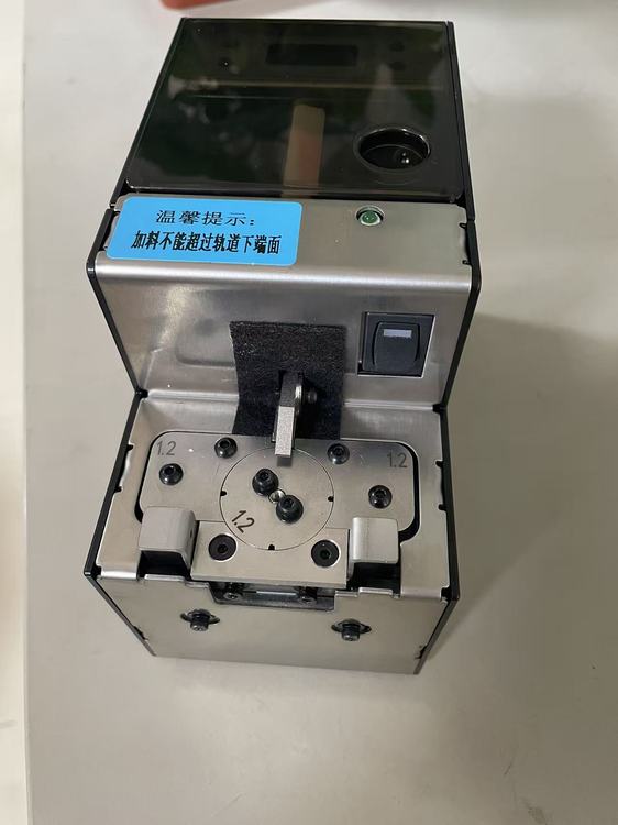 47601300-38.jpg@750w_750h_90Q