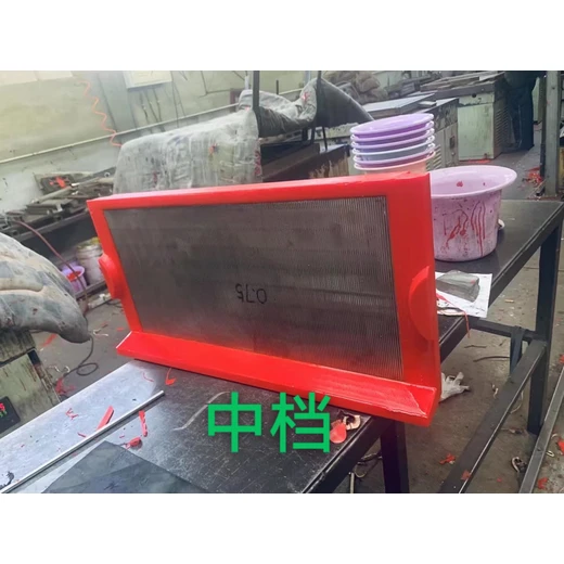 阿泰勒聚氨酯軌道-卡槽式軌座生產(chǎn)廠家