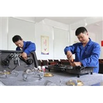 懷化德意燃?xì)庠罡鼽c維修電話-24小時服務(wù)受理