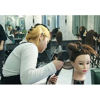 美發(fā)基礎(chǔ)班（1個(gè)月）