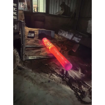 立柱鍛件鍛造鍛件廠家定制