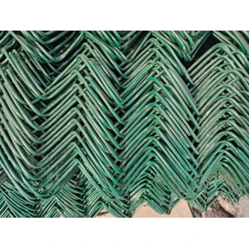 熱鍍鋅勾花網(wǎng)體育場(chǎng)圍網(wǎng)礦山支護(hù)網(wǎng)浸塑勾花網(wǎng)
