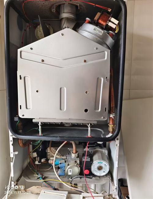 西安生能空氣能維修電話號碼24小時(shí)服務(wù)熱線號碼