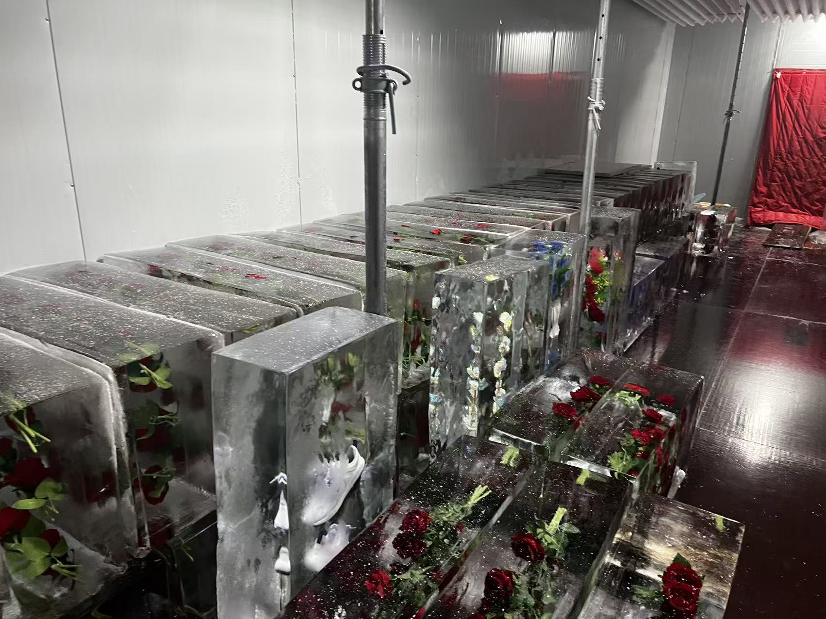 南昌冰凍公司logo