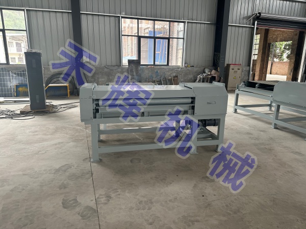 山東濟南光伏板電池板拆框機