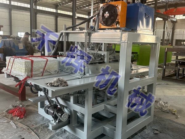 山東濟南光伏板電池板拆框機