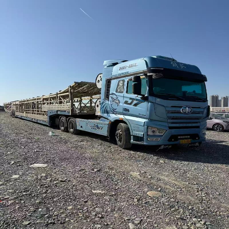 凉山到昌都地区昌都县托运小车费用到