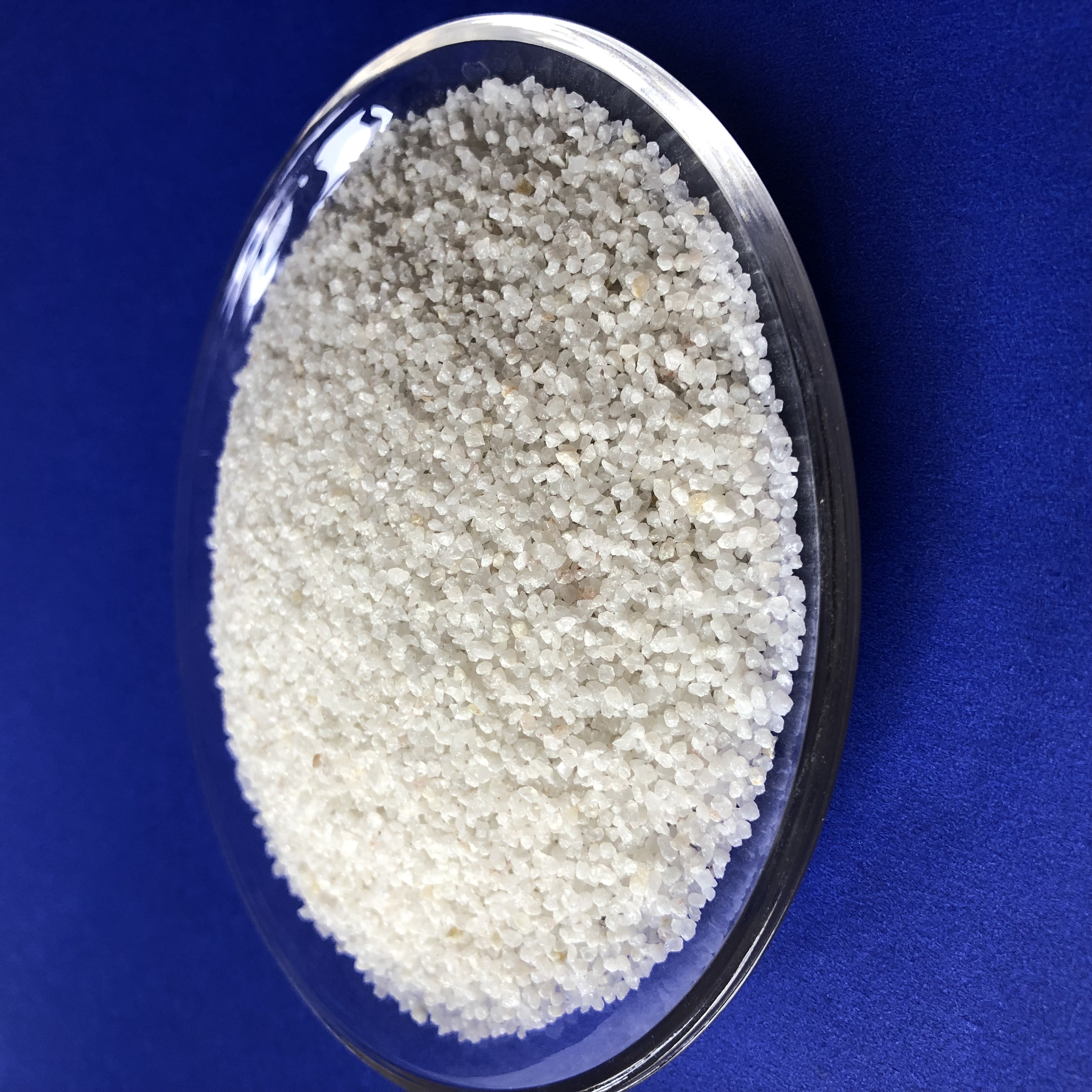 萍鄉(xiāng)深層過(guò)濾用石英砂污水處理過(guò)濾性能穩(wěn)定