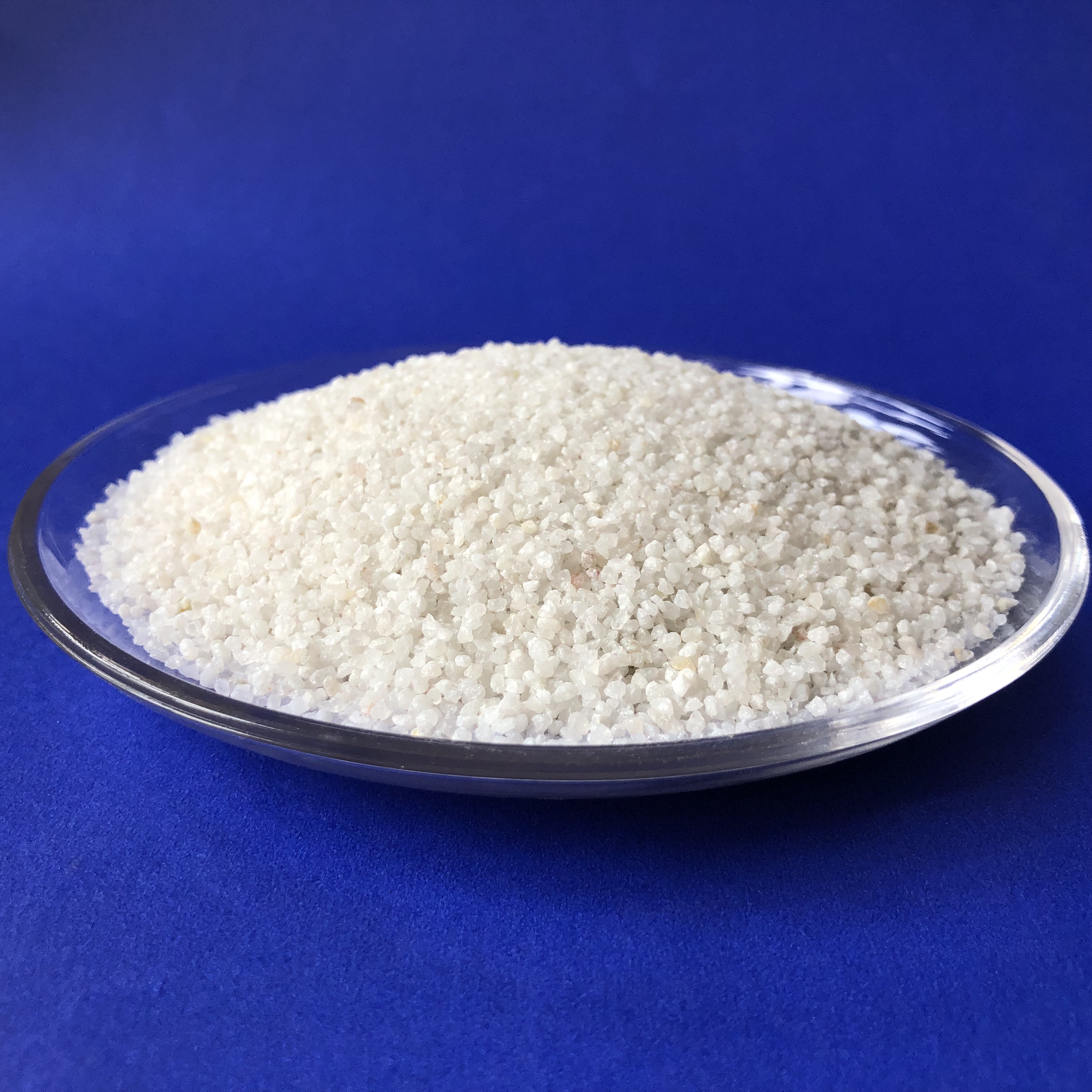 萍鄉(xiāng)深層過(guò)濾用石英砂污水處理過(guò)濾性能穩(wěn)定