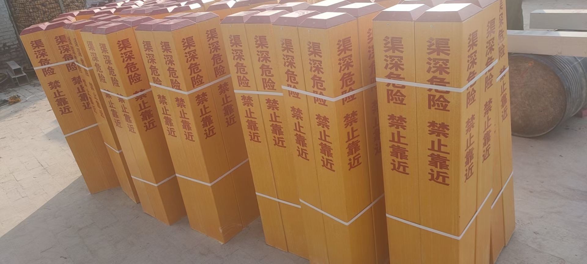 嘉义交通标志桩定制