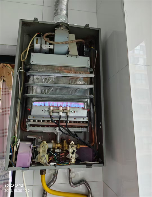 AOSmith熱水器維修電話24小時(shí)上門(mén)隨叫隨到