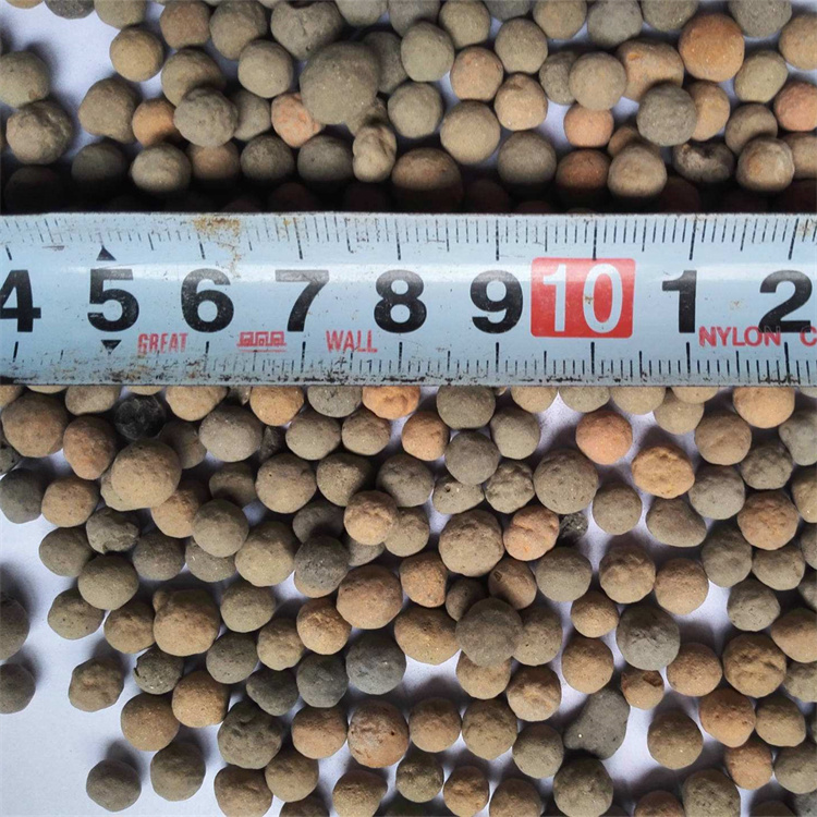 周口紅黑色火山巖屋頂保溫輕質(zhì)綠化陶粒污水處理用沸石基地