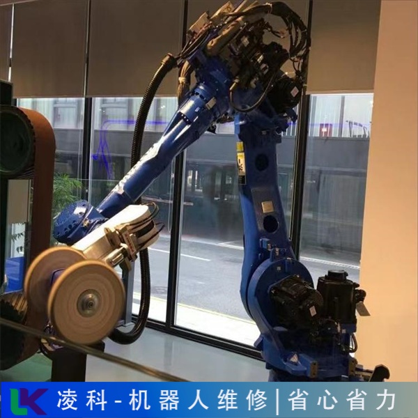 韋森貝格工業(yè)機器人控制柜LED全亮維修實力說話