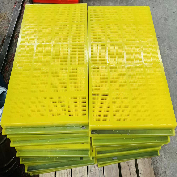 克拉瑪依砂石料篩分震動網(wǎng)-聚氨酯包邊篩板定做廠家