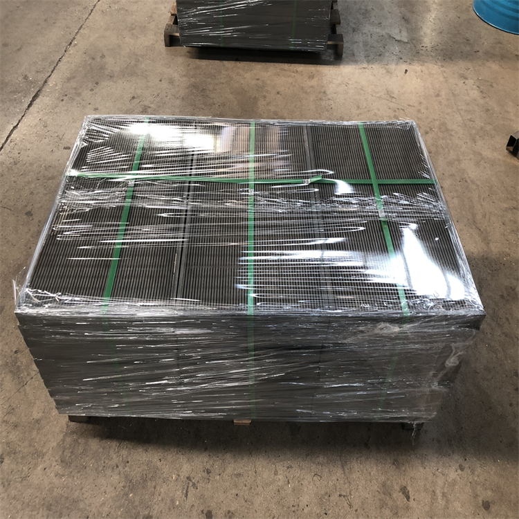 新鄉(xiāng)帶框高頻篩板-304梯形絲濾網(wǎng)批發(fā)價格