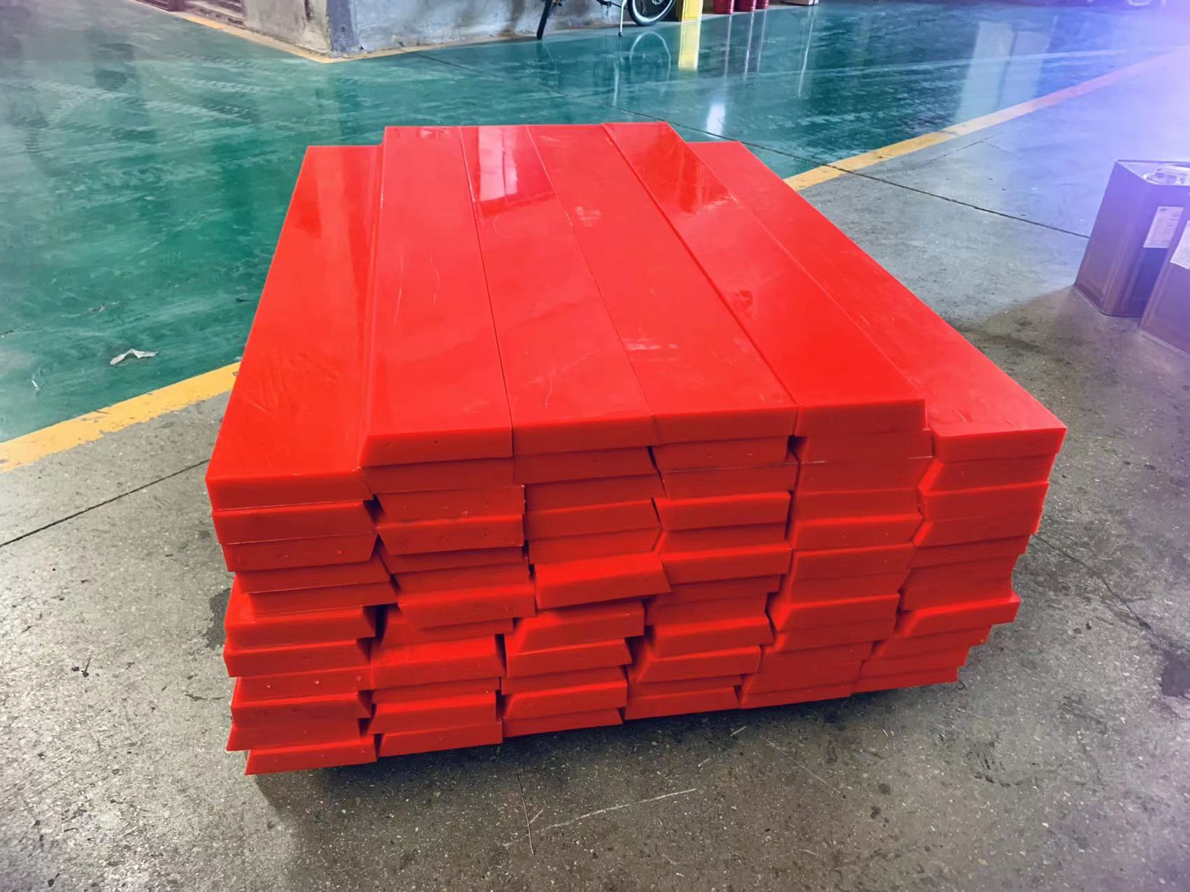 赤峰六卡槽軌座-聚氨酯盲板批發(fā)廠家