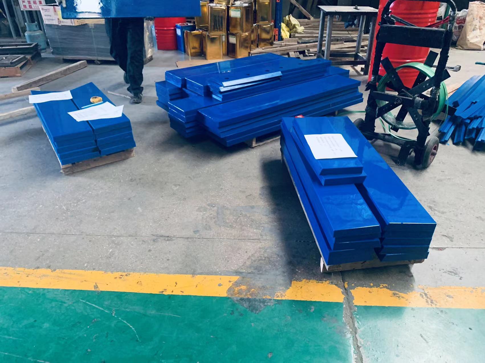 北京豐臺區(qū)天津奧瑞篩機軌座-帶卡扣的底座批發(fā)價格