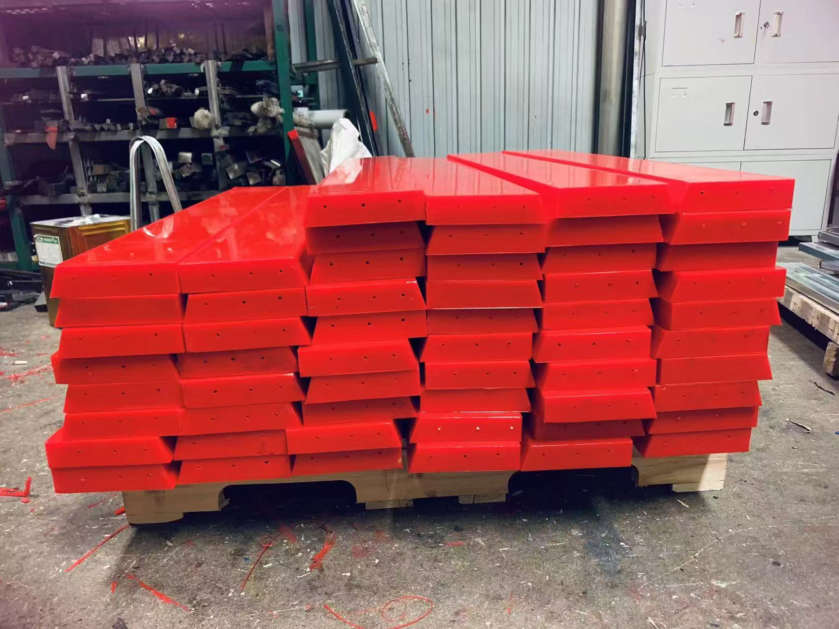 遼源篩板配件-帶卡槽的固定配件廠家