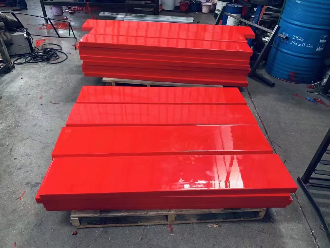 阿泰勒聚氨酯軌道-卡槽式軌座生產(chǎn)廠家