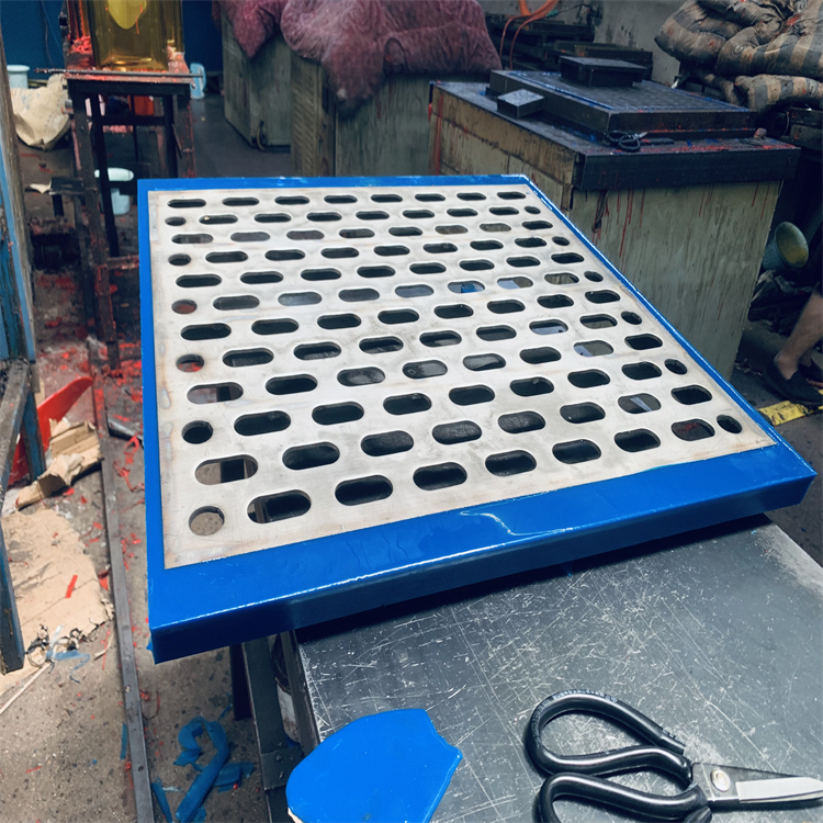 陽泉聚氨酯分級沖壓篩板-上層沖壓篩板批發(fā)價格