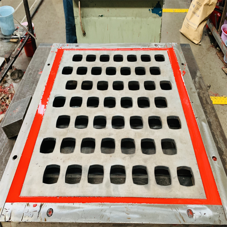 淄博耐磨沖孔篩板-聚氨酯分級沖孔篩板價(jià)格