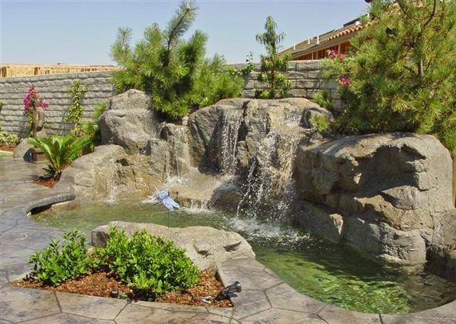 青島假山石材批發(fā)晶宸景觀千層石假山工程甘肅會寧大中小假山