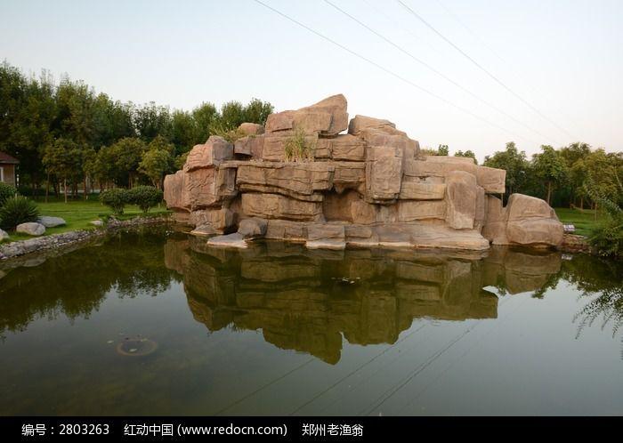 貢嘎自然石假山塑石假山出售